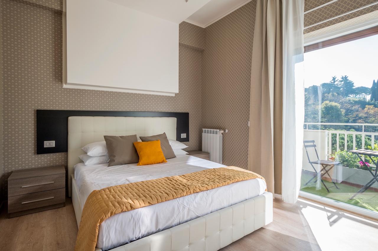 Happy Holiday In Rome B&B エクステリア 写真
